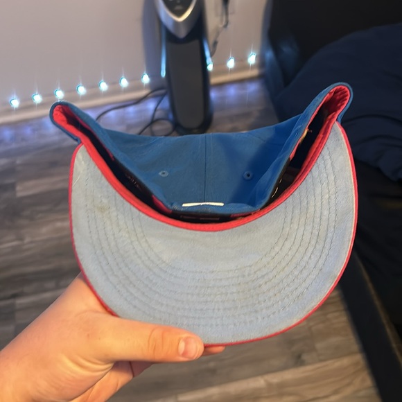 Hat - Picture 2 of 3